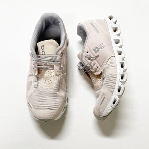 On Running Womens Cloud 5 Mesh Swiss Tech Beige Sneakers Sz 7.5